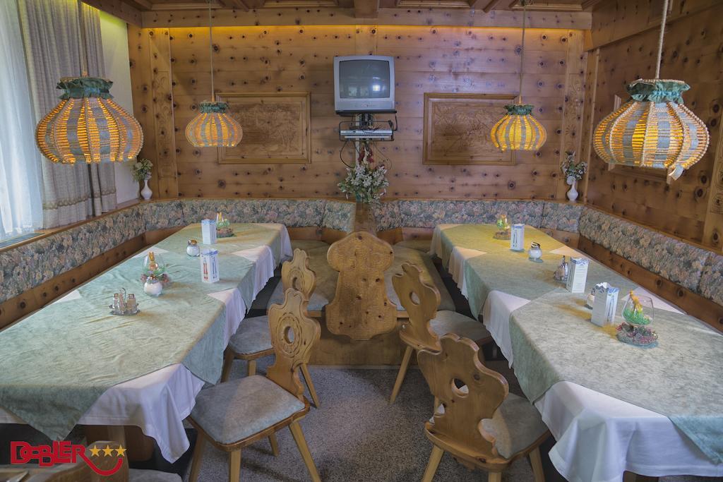 Ferienhotel Dobler Weissenbach am Lech Esterno foto