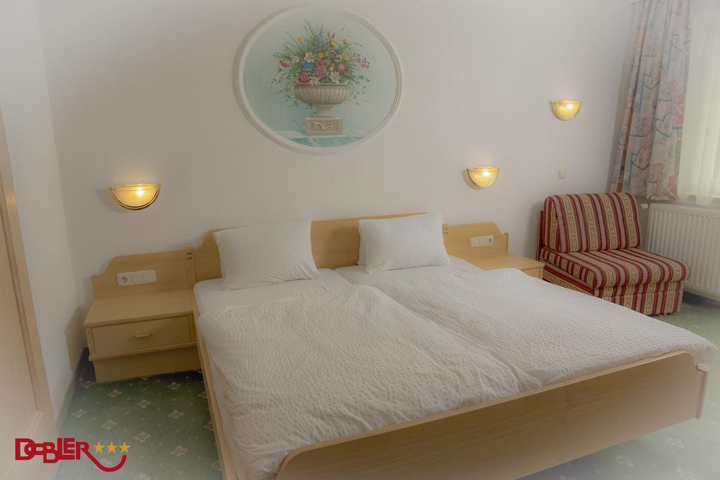 Ferienhotel Dobler Weissenbach am Lech Camera foto