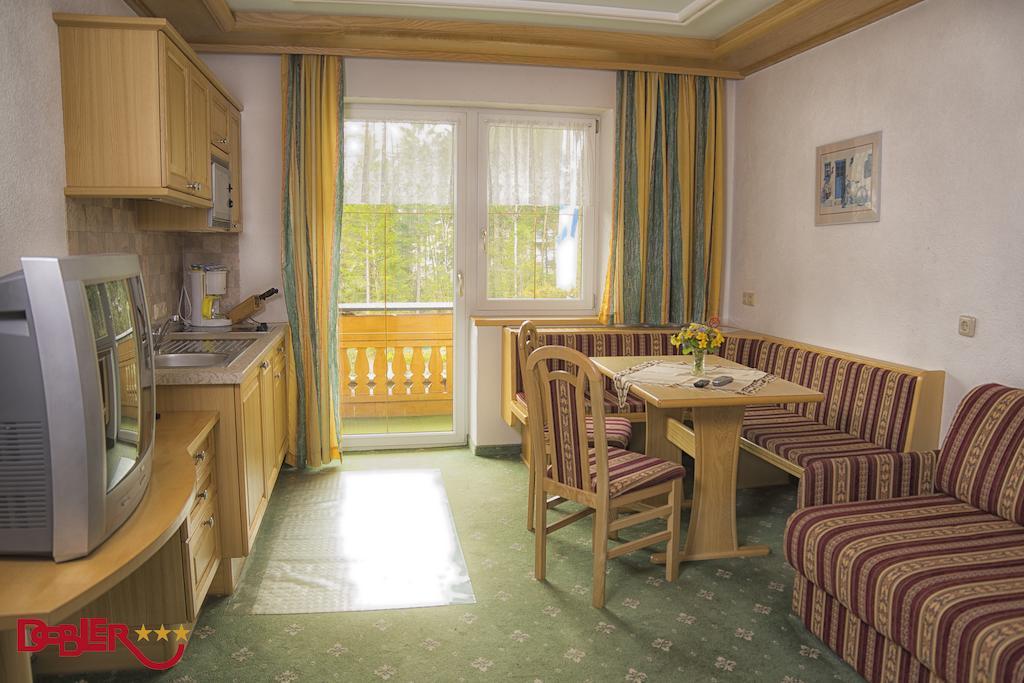 Ferienhotel Dobler Weissenbach am Lech Camera foto