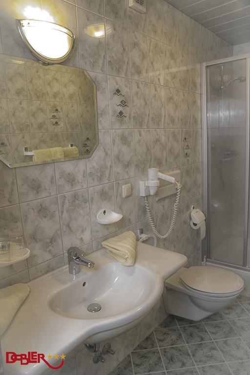 Ferienhotel Dobler Weissenbach am Lech Camera foto