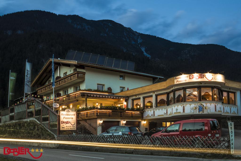 Ferienhotel Dobler Weissenbach am Lech Esterno foto